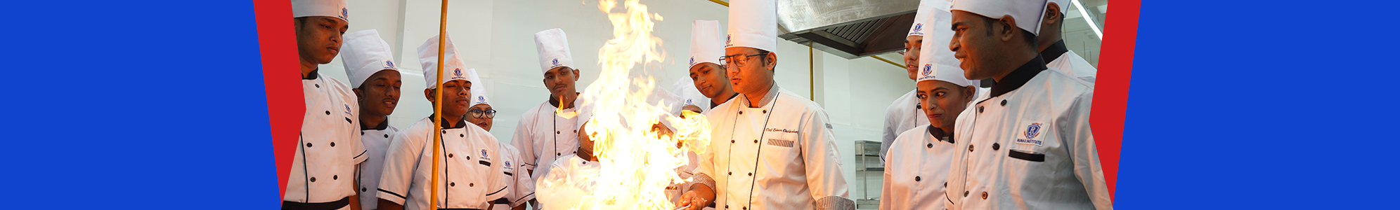 Why Hospitality Management Studies Must Combine Human Intelligence with Artificial Intelligence